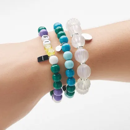 Pulsera con colgantes del logotipo de su elección MCHM03