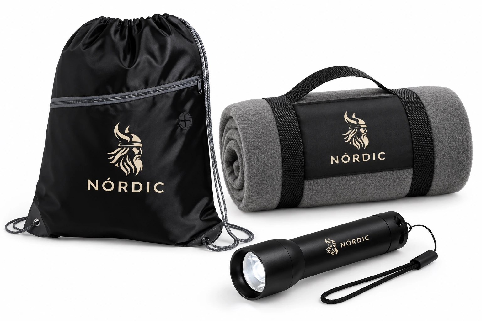 Kit Aventura personalizado: Mochila de cuerdas, manta y linterna. Ejemplo con logotipo NÓRDIC.